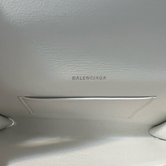 Balenciaga Mini Wallet on Chain - Picture 6 of 8